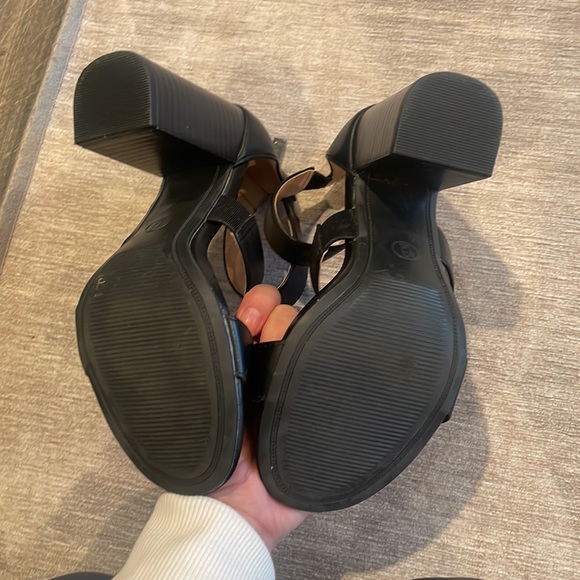 Black Leather 3-Strap a new day Heels - Picture 5 of 5